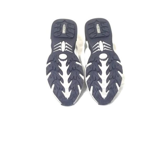 Gravity Defyer size‎ 8 - Picture 4 of 6